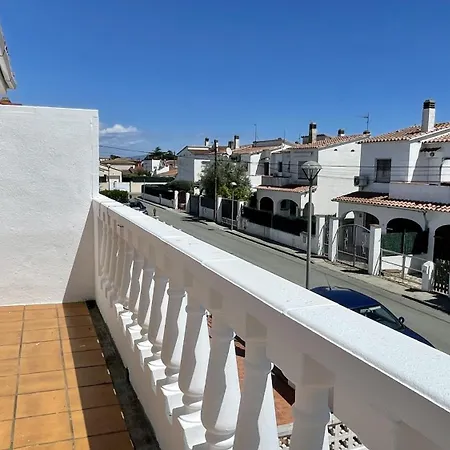 بيت للعطل La Vinya 16 L' Escala